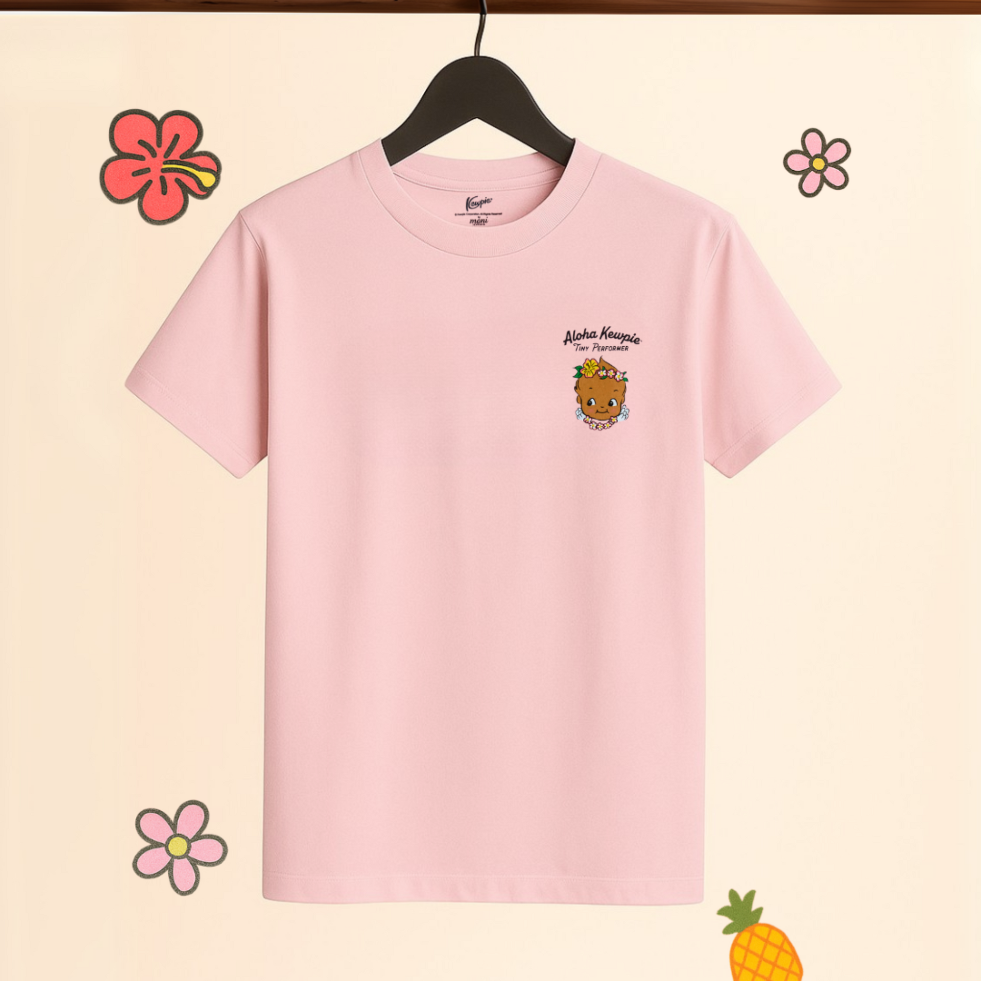 Kewpie「Tiny Performer」ユニセックスTシャツ（大人用）
